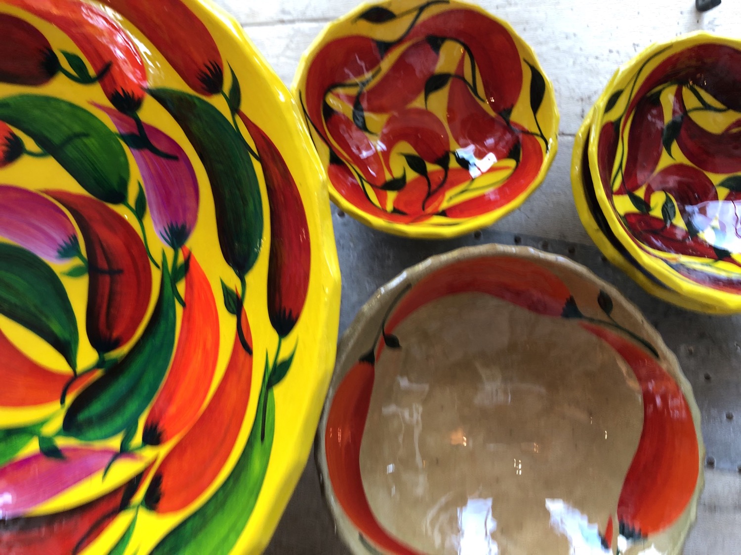 Handbeschilderde aardewerk schalen uit Mexico
